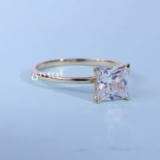 1.0CT Princess Cut Moissanite Diamond Solitaire Engagement Ring