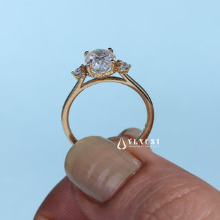 1.0CT Oval Cut Moissanite Diamond Cluster Engagement Ring