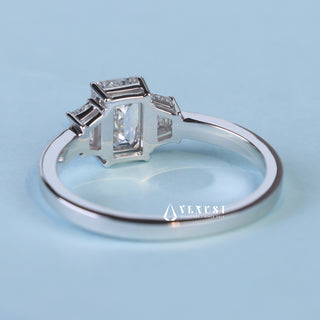 1.0CT Emerald Cut Moissanite Diamond Three Stone Engagement Rings