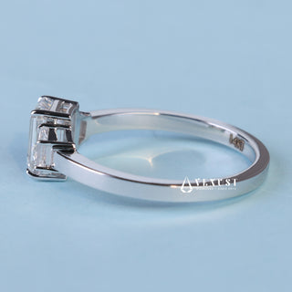 1.0CT Emerald Cut Moissanite Diamond Three Stone Engagement Rings