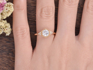 1.60CT Round Cut Vintage Moissanite Engagement Ring