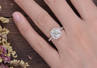 1.0CT Cushion Cut Halo Moissanite Engagement Ring