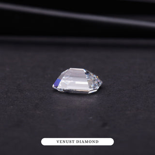 0.9CT Emerald Cut Lab-Grown Diamond