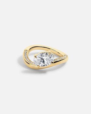oval ring, moissanite oval ring, oval diamond ring 