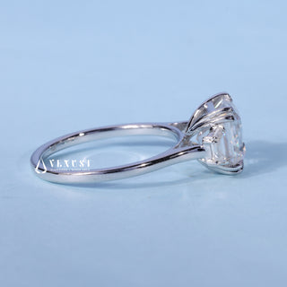 2.0CT Asscher Cut Moissanite Diamond Three Stone Engagement Rings