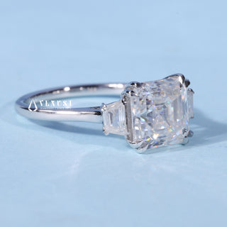 2.0CT Asscher Cut Moissanite Diamond Three Stone Engagement Rings
