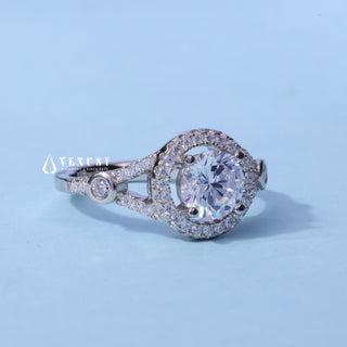 1.0CT Round Cut Moissanite Diamond Halo Split Shank Engagement Ring