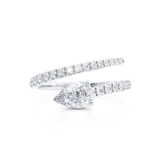 pear-shaped-split-shank-style-wedding-band