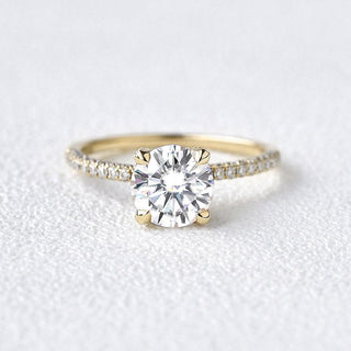 3-2-ct-round-cut-solitaire-pave-moissanite-engagement-ring