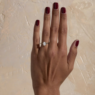 diamond engagement ring for women, engagement ring for women, engagement ring designs for women, moissanite engagement ring, diamond engagement ring, gold diamond engagement ring, engagement ring moissanite