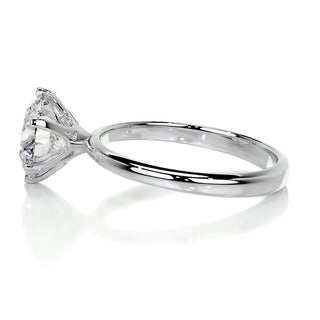 2.5ct Round Cut Solitaire Moissanite Diamond Engagement Ring