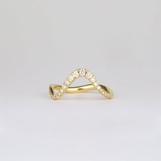 1.50ct Pear Cut Curved Unique Moissanite Engagement Ring With Matching Band