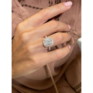 3.5 CT Emerald Cut Moissanite Diamond Halo Engagement Ring
