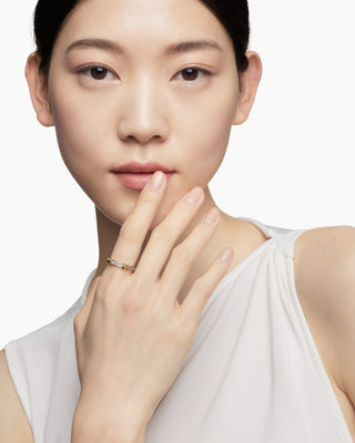 0.05 TCW Round Twisted Wrap Moissanite Diamond Wedding Band