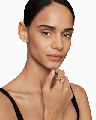 0.40 TCW Antique Round Starburst Twisted Moissanite Diamond Wedding Band