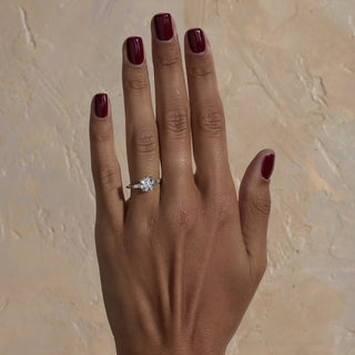 diamond engagement ring for women, engagement ring for women, engagement ring designs for women, moissanite engagement ring, diamond engagement ring, gold diamond engagement ring, engagement ring moissanite