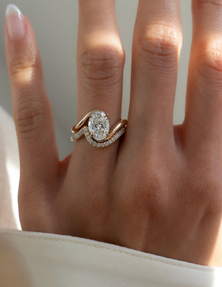 1.50CT-2.50CT Oval Moissanite Diamond Unique Tension Style Engagement Ring With Matching Band