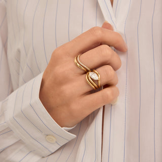 1.0ct Marquise Moissanite Diamond Unique Curved Engagement Ring With Matching Classic Band