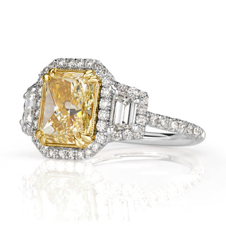 Halo Three Stone Ring