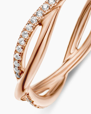 0.20 TCW Round Cut Twisted Infinity Pave Moissanite Diamond Wedding Band