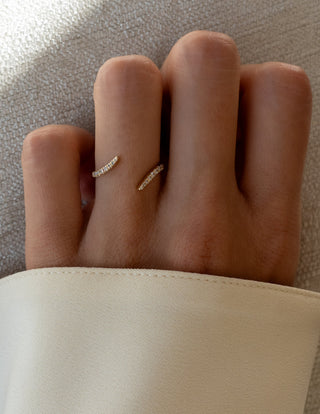 1.50CT Marquise Moissanite Diamond Bypass Unique Engagement Ring With Curved Band