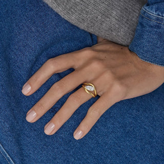 1.0ct Marquise Moissanite Diamond Unique Curved Engagement Ring With Matching Wedding Band