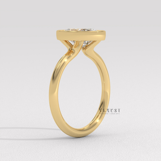 bezel ring aesthetic
