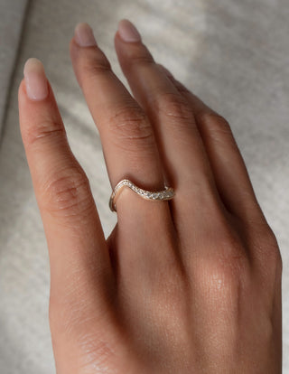 0.50CT-1.50CT Round Moissanite Diamond By Pass Engagement Dream Ring With Matching Band