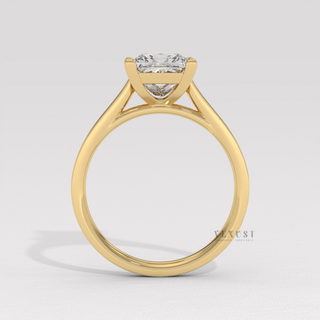 custom princess cut engagement ring
