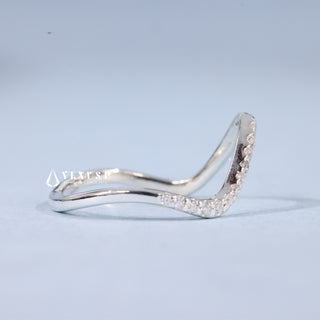 Round Moissanite Diamond Unique Curved Wedding Bands For Women