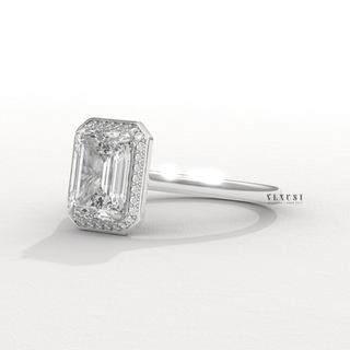 women diamond ring,
emerald cut proposal ring,
halo setting diamond ring,

