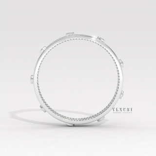 elegant pavé ring aesthetic