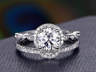 round-cut-halo-pave-setting-moissanite-bridal-ring-set