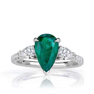 green pear moissanite ring