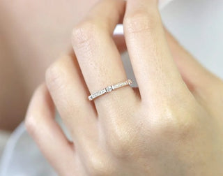 0.25 TCW Vintage Round Cut Channel Set Moissanite Diamond Wedding Band