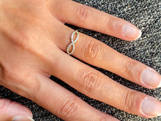 0.27 TCW Round Cut Unique Infinity Moissanite Diamond Wedding Band