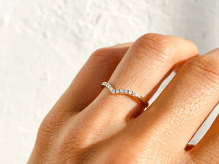 0.11 TCW Round Cut V Shaped Chevron Moissanite Diamond Wedding Band