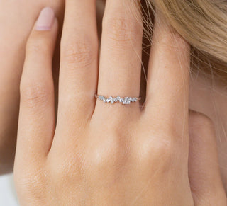 0.15 TCW Minimalist Round Cut Cluster Moissanite Diamond Wedding Band