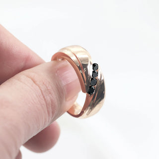 0.25 TCW Unique Round Cut Black Diamond Moissanite Diamond Wedding Band