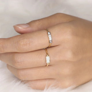 0.10 TCW Round Cut Rectangular Bar Moissanite Diamond Wedding Band