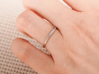 0.20 TCW Unique Round Cluster Moissanite Diamond Wedding Band