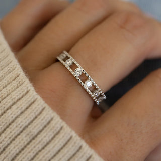 0.20 TCW Unique Round Pave Moissanite Diamond Wedding Band