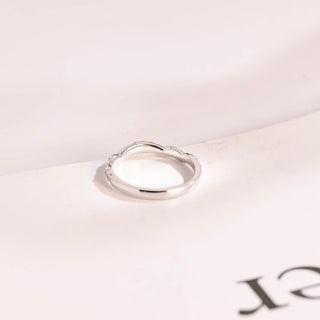 0.15 TCW Round Cut Curved Half Pave Moissanite Diamond Wedding Band