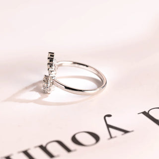 0.15 TCW Round Cut Heart Shape Moissanite Diamond Wedding Band