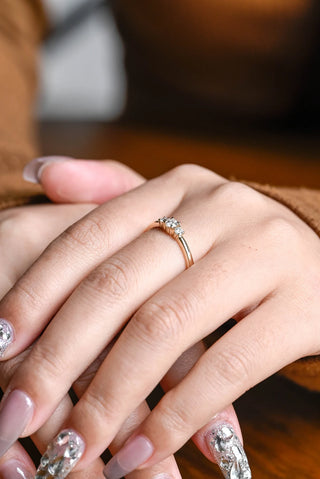 0.25 TCW Round Cut Three Stone Moissanite Diamond Wedding Band