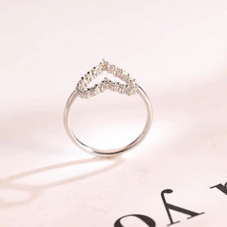 0.15 TCW Round Cut Heart Shape Moissanite Diamond Wedding Band