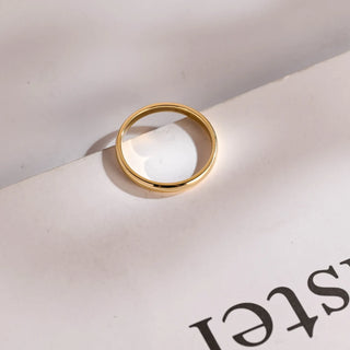 Classic Minimalist Plain Wedding Band For Men And Women