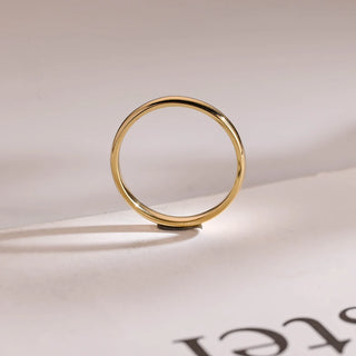 Classic Minimalist Plain Wedding Band For Men And Women