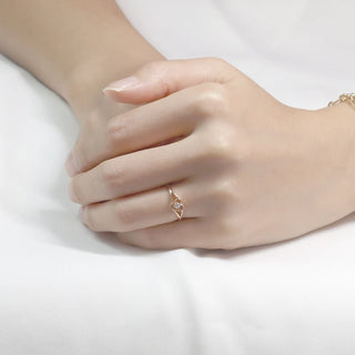 0.10 TCW Round Cut Vintage Heart Moissanite Diamond Wedding Band