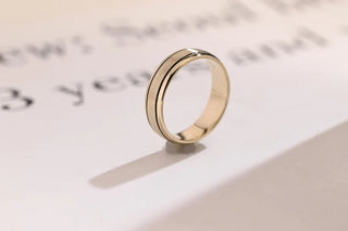 Unique Minimalist Satin Fishished Wedding Band For Men's